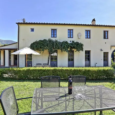 Farm stay Rosselmini