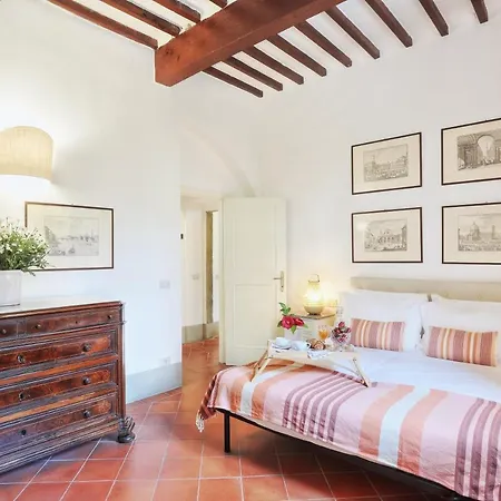 Rosselmini Farm stay *