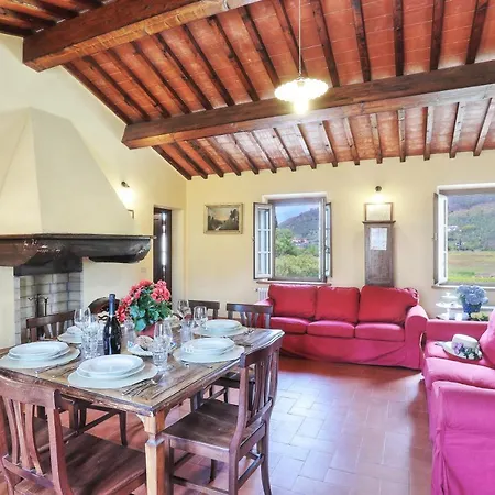 Rosselmini Farm stay Calci